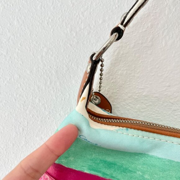 Vintage Coach Hampton Watercolor Stripe Shoulder Bag F11677 Wristlet Wallet Pouc - Picture 4 of 16